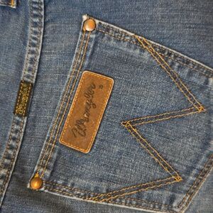 Wrangler Men's Blue Jeans